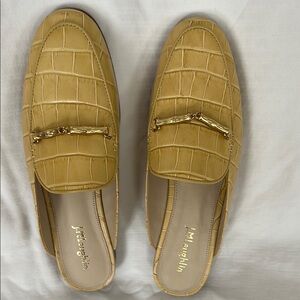 J. McLaughlin Tan Croc-Embossed Loafers